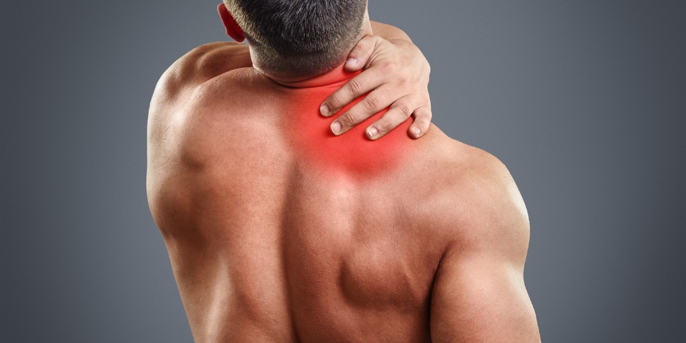 重訓肩膀老是卡?上肢運動傷害 4 大警訊與預防重點一次看!