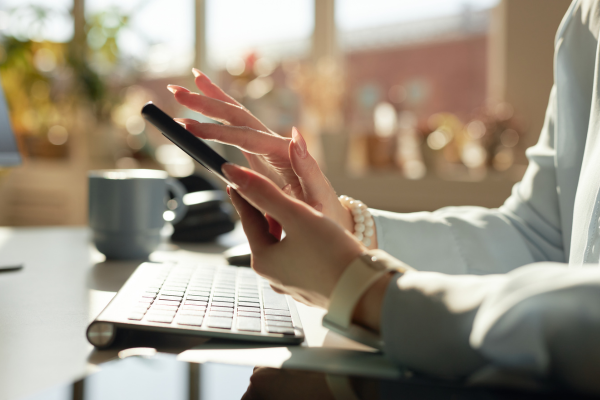 沒有團隊也能產出：自媒體課程教你的高效率技巧