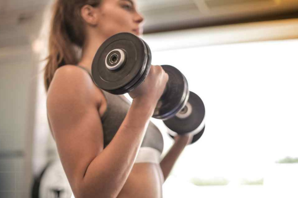 重訓呼吸怎麼做?發力原理一次教清楚